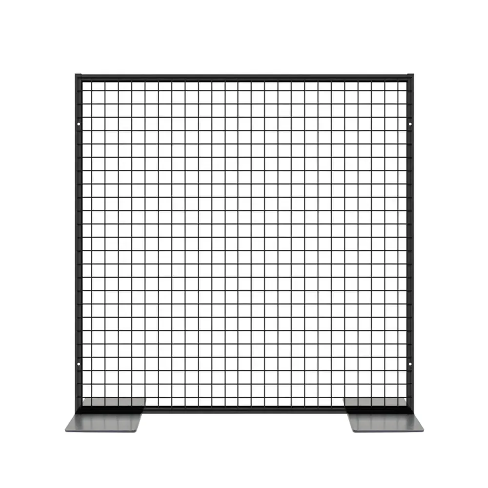 Afbeelding van een loftrooster met afmetingen van 102 &times; 102 cm