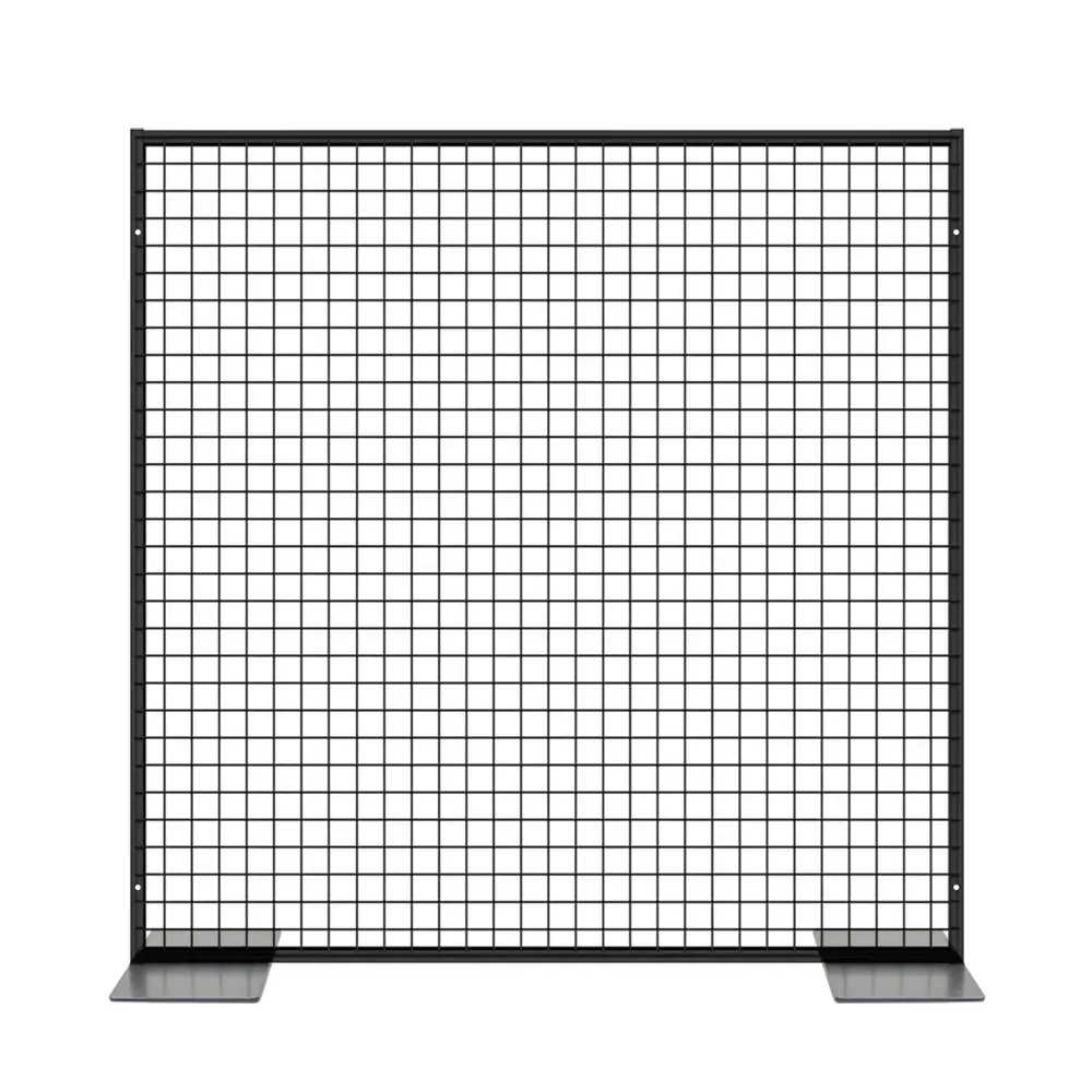 Afbeelding van een loftrooster met afmetingen van 122 &times; 122 cm.