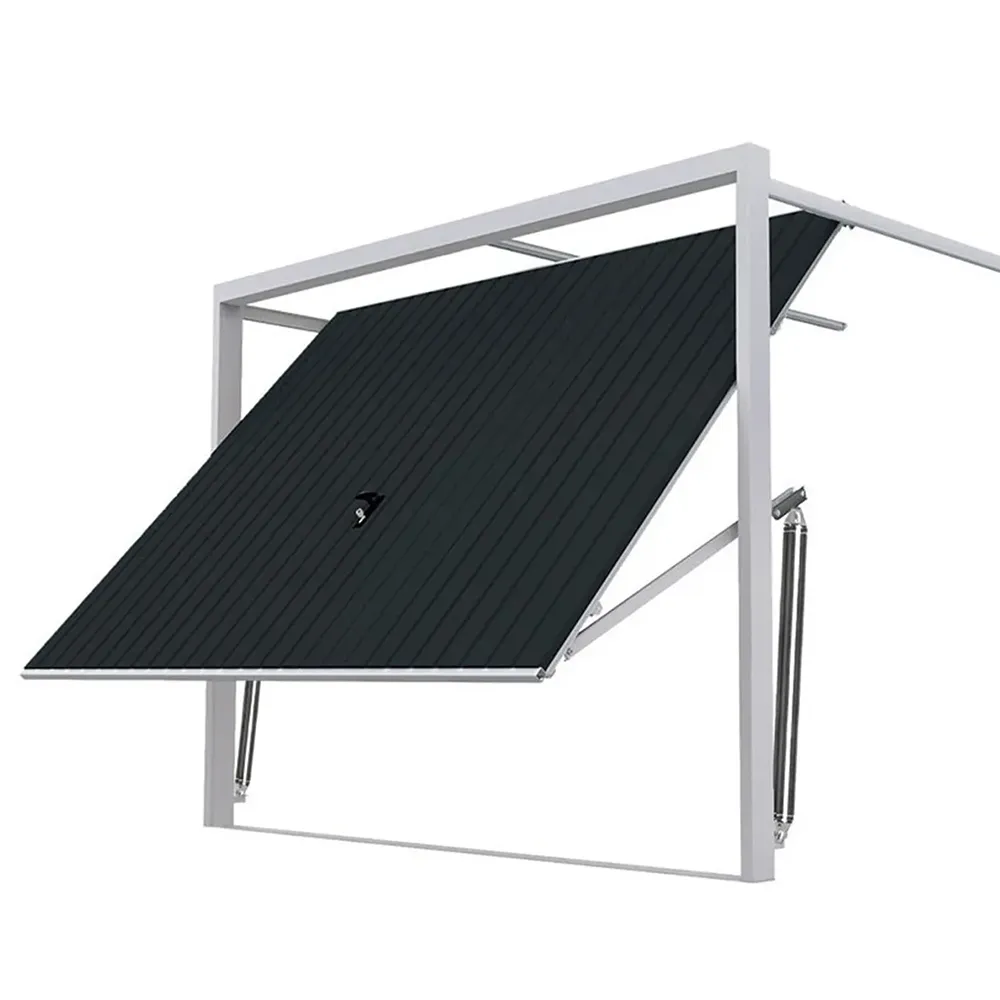 Kantelgaragepoort geopend naar boven met zichtbaar stalen frame en hefmechanisme.