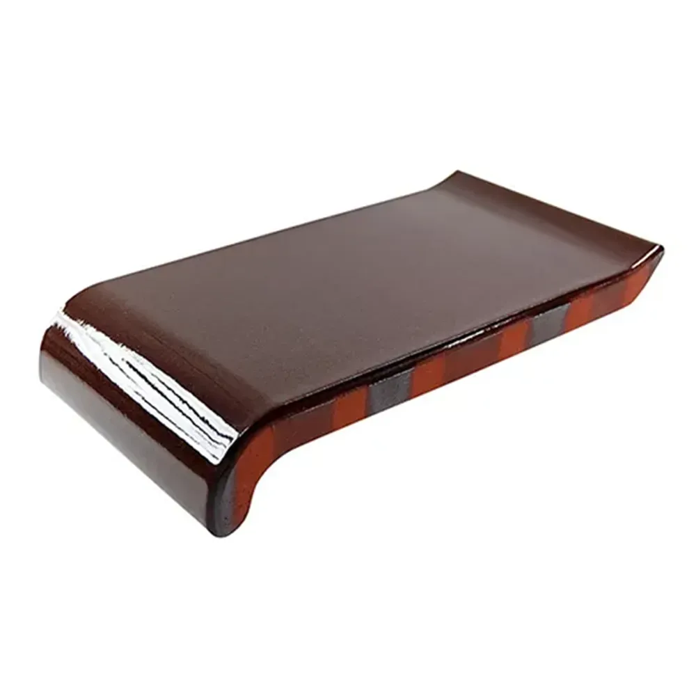 Keramische buitenvensterbank in Chocolade (160 × 105 mm) met een glanzend, geglazuurd oppervlak voor buitengebruik