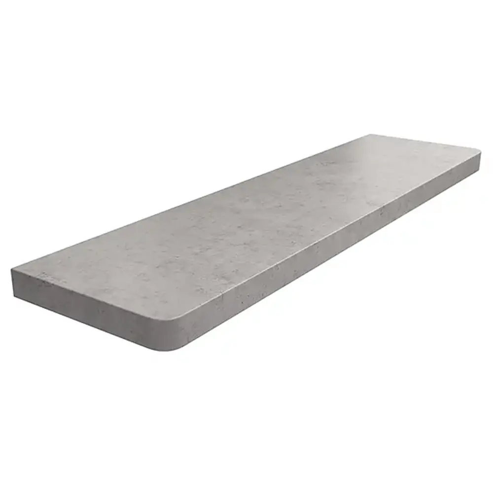 MDF binnenvensterbank, gelamineerd in de kleur Licht Glad Beton met afgeronde hoeken - productweergave met technische gegevens.